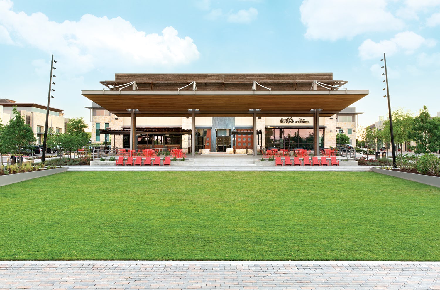 Hill Country Galleria Leasing