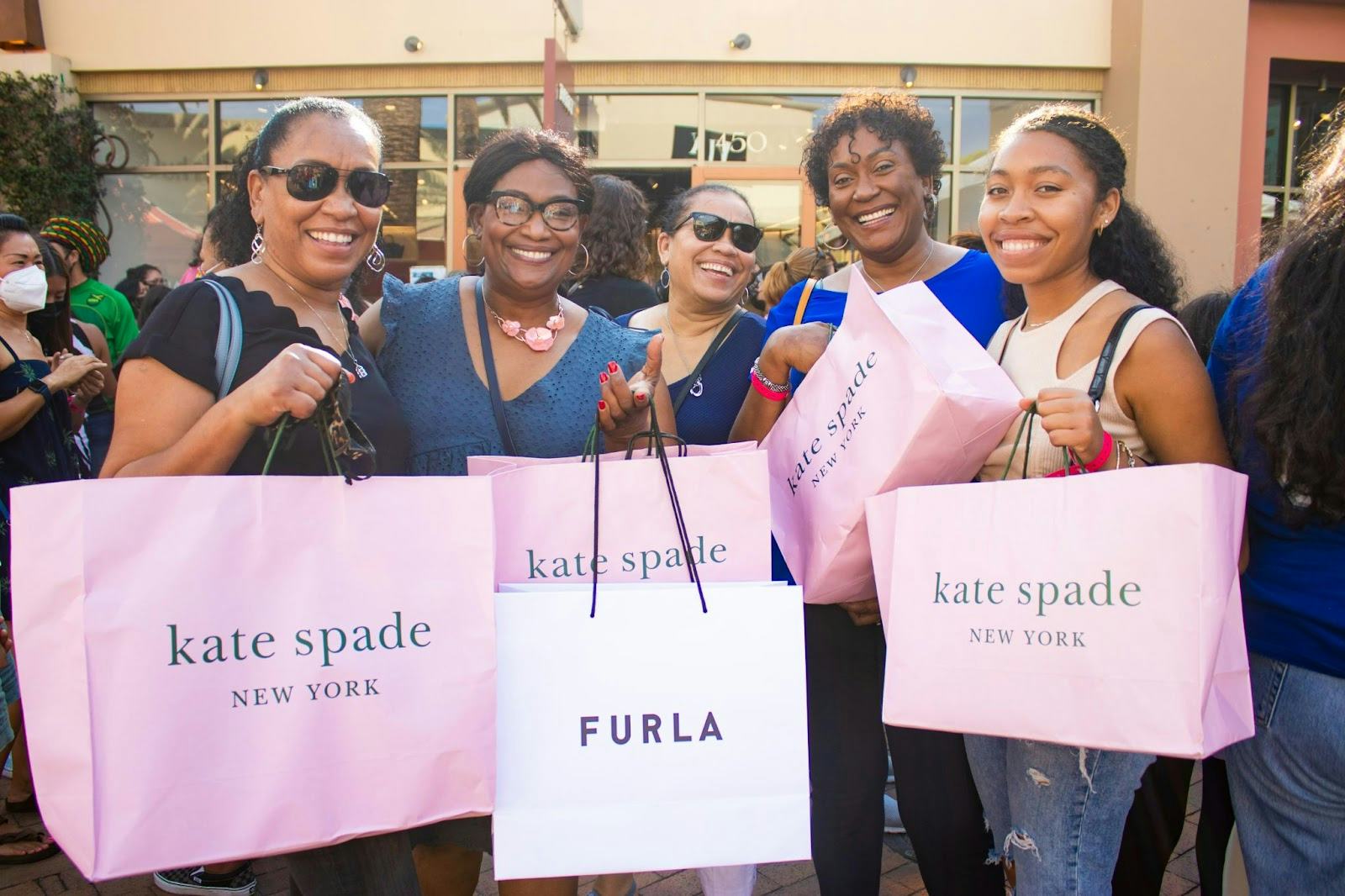 Furla Outlet, Citadel Outlet - Los Angeles CA