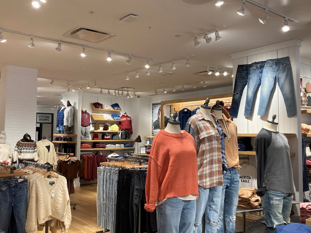 Dulles Town Center ::: Store ::: Aerie by American Eagle