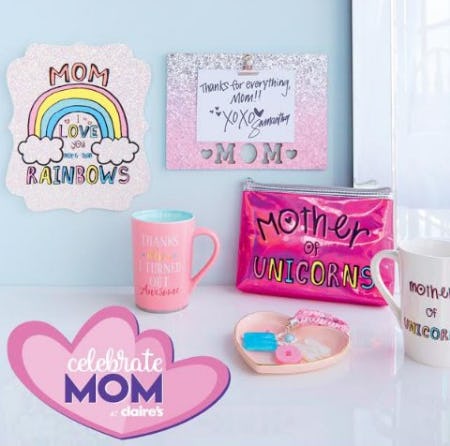 We <3 Mom's! from Claire's