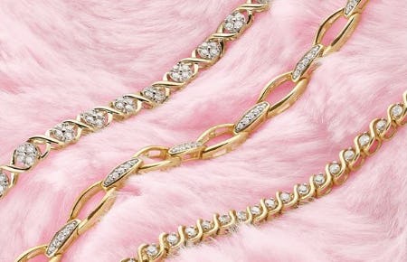 Diamond Bracelets They'll Love to Shine In