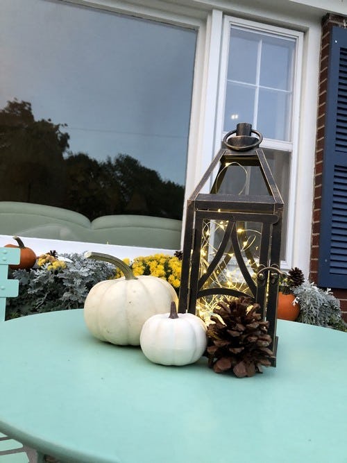 Eastwood Towne Center Outdoor Fall Decor